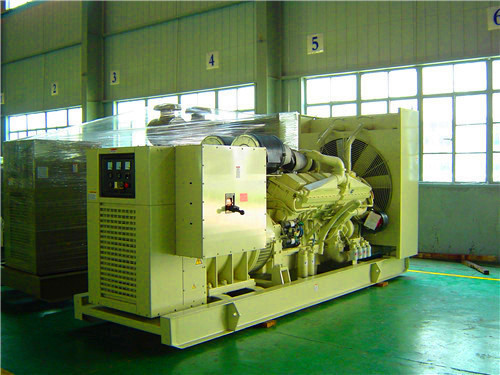 嘉興發(fā)電機(jī)租賃規(guī)格型號哪家好?為保證柴油機(jī)動力傳遞正常必須解決好哪幾個(gè)問題？