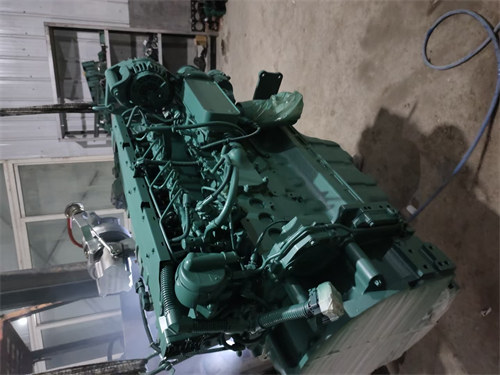 沃爾沃TWD1620G柴油發(fā)電機(jī)發(fā)動(dòng)機(jī)中冷器總成零件號